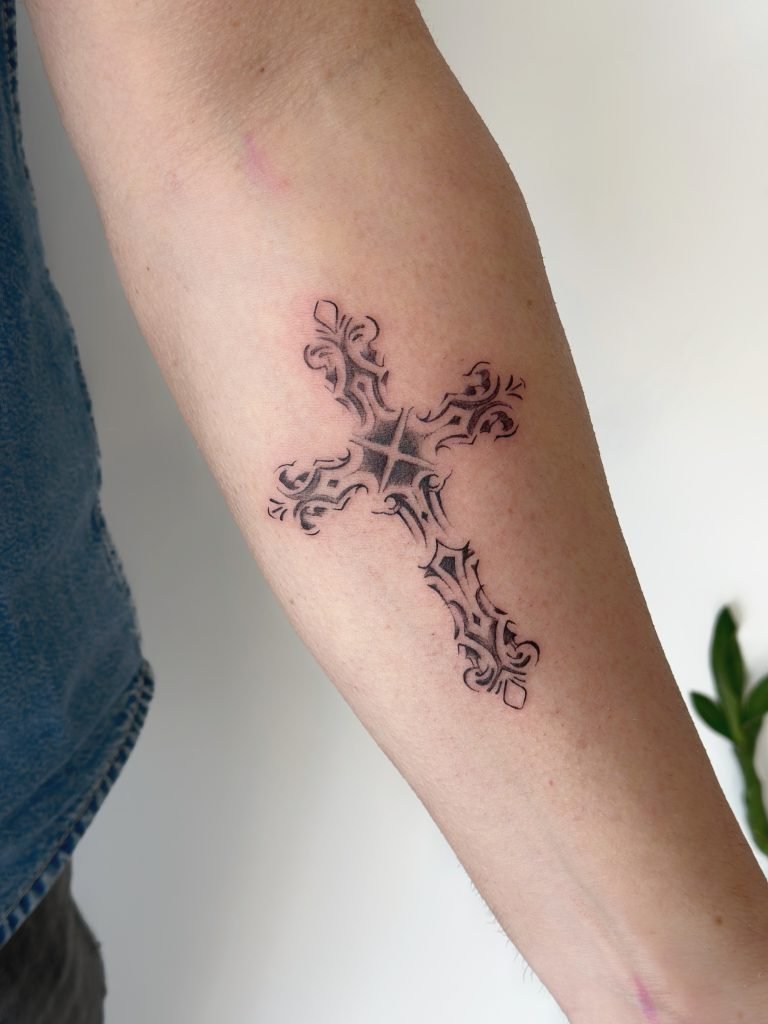 alex tattooing example