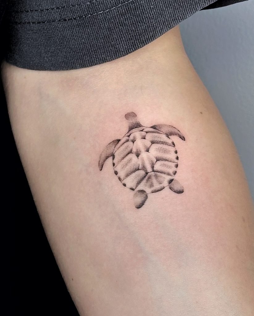 alex tattooing example